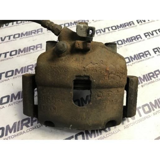 Суппорт передний правый Fiat Punto 3 2005-2018 627542